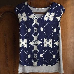 🌟Collective Concepts Top Perfect Condition!🌟